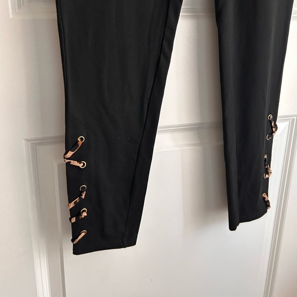 Kittenish Jessie James Decker soft black drawstring cheetah lace sweatpants - Picture 2 of 6